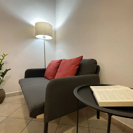 شقة Grace's Garden - Cagliari, Casa Moderna Con Giardino E Bbq, Tra Centro Citta E Mare كالياري